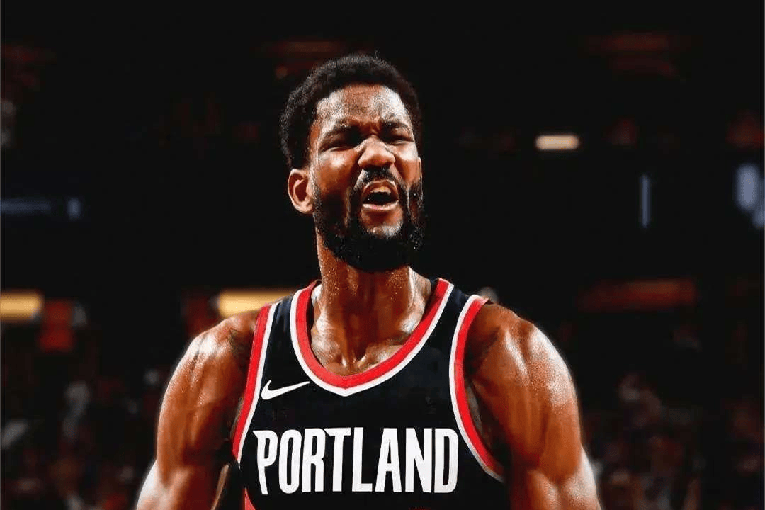 开云体育-艾顿加盟能给湖人带来什么中锋已补强詹姆斯还走吗?(nba球员艾顿)