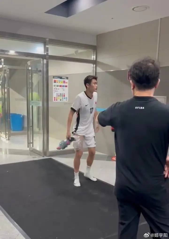 开云体育-关于中国香港球员陈晋一已返回申花队无缘东亚杯对阵国足的信息