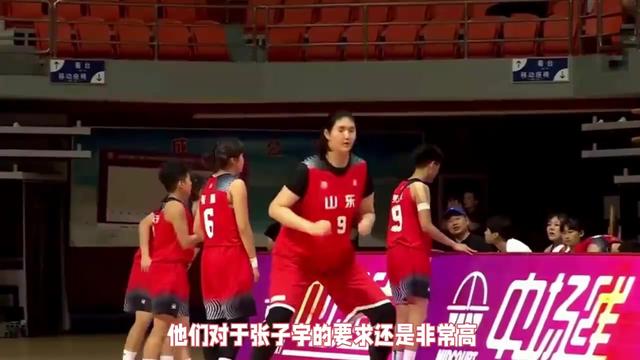 包含无解！张子宇10分钟砍12分“双塔”组合轮番制霸内线的词条