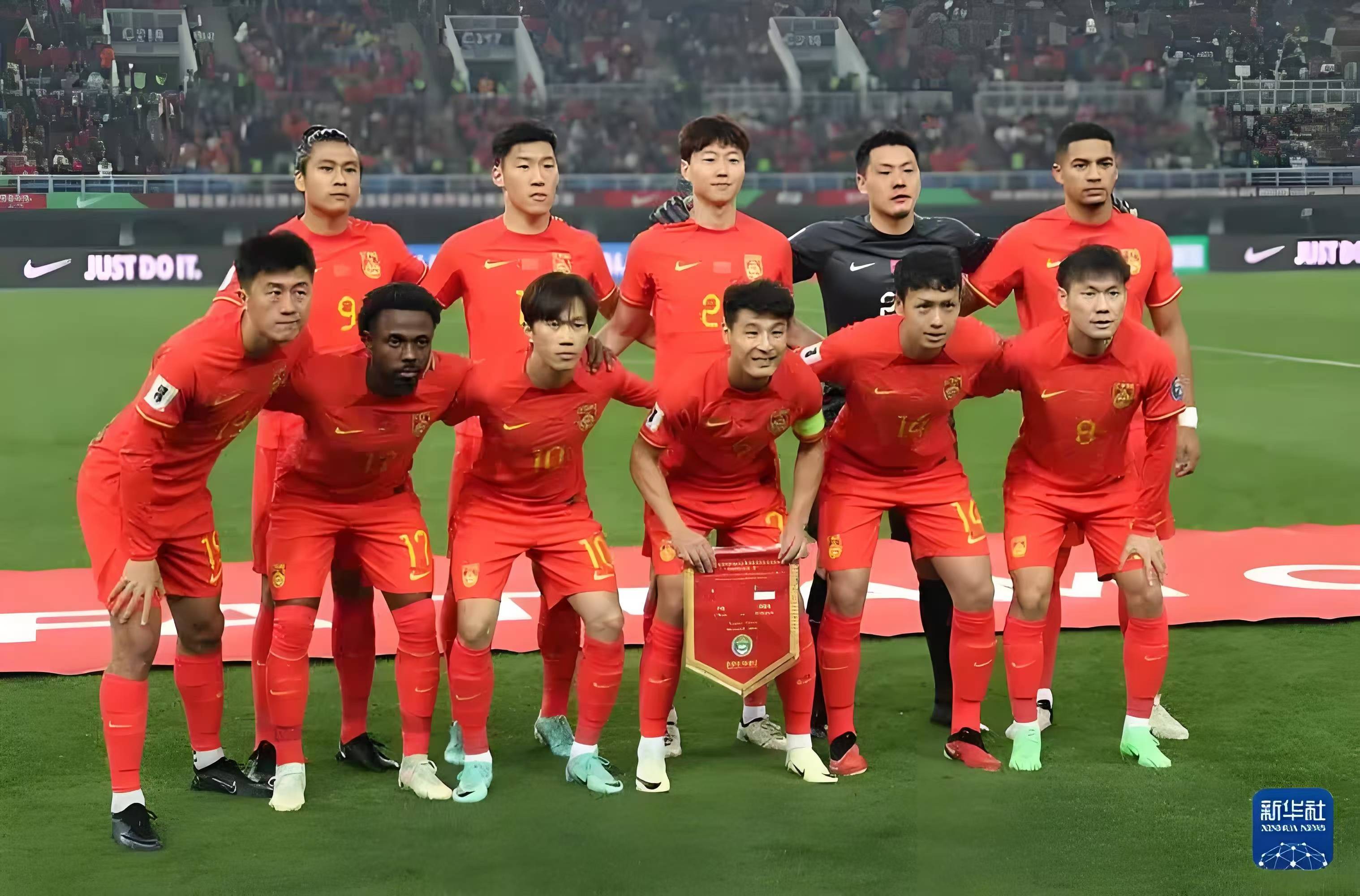山西啦啦队分享舞蹈片段：为中国队加油(拉拉队为运动员加油)
